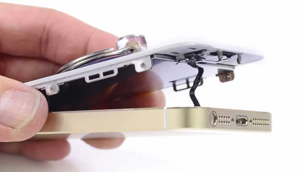 Замена стекла iPhone се