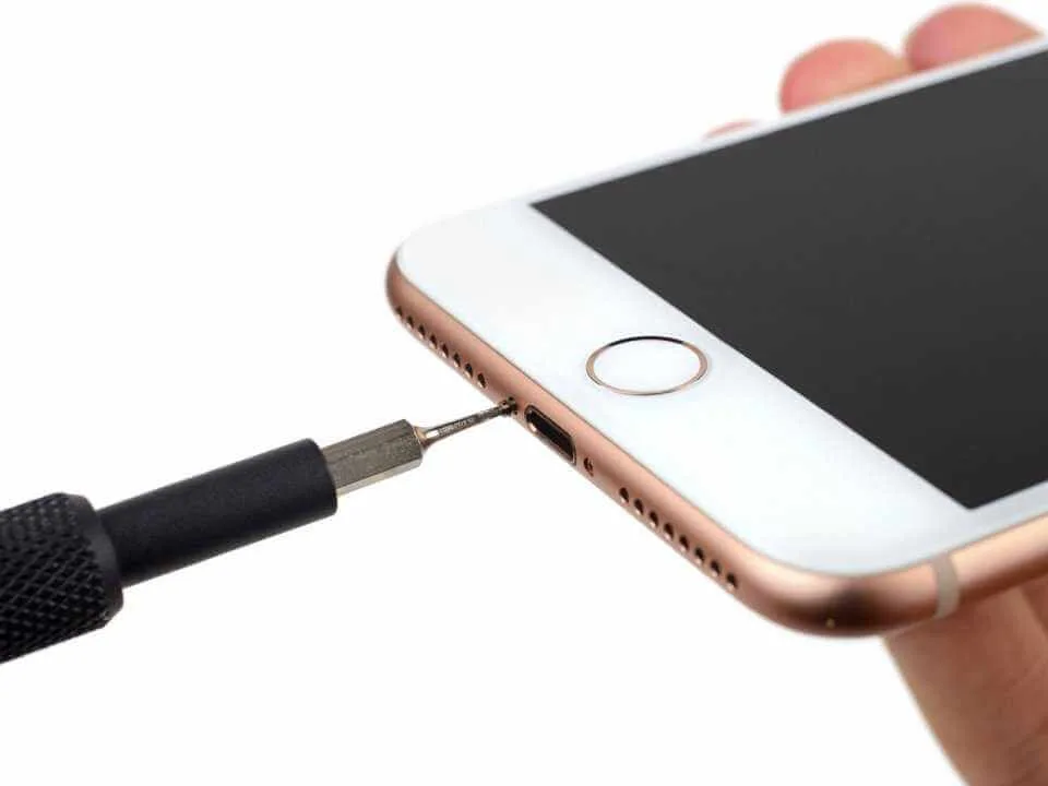 Замена стекла iPhone 8 плюс