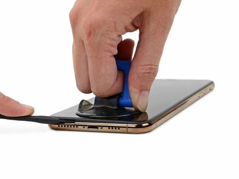 Замена стекла iPhone Xs