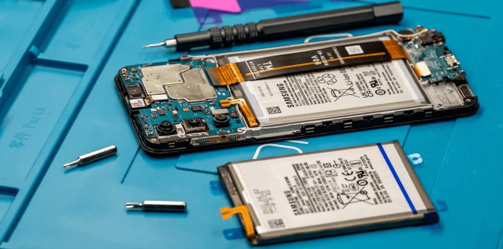 Заміна акумулятора Samsung